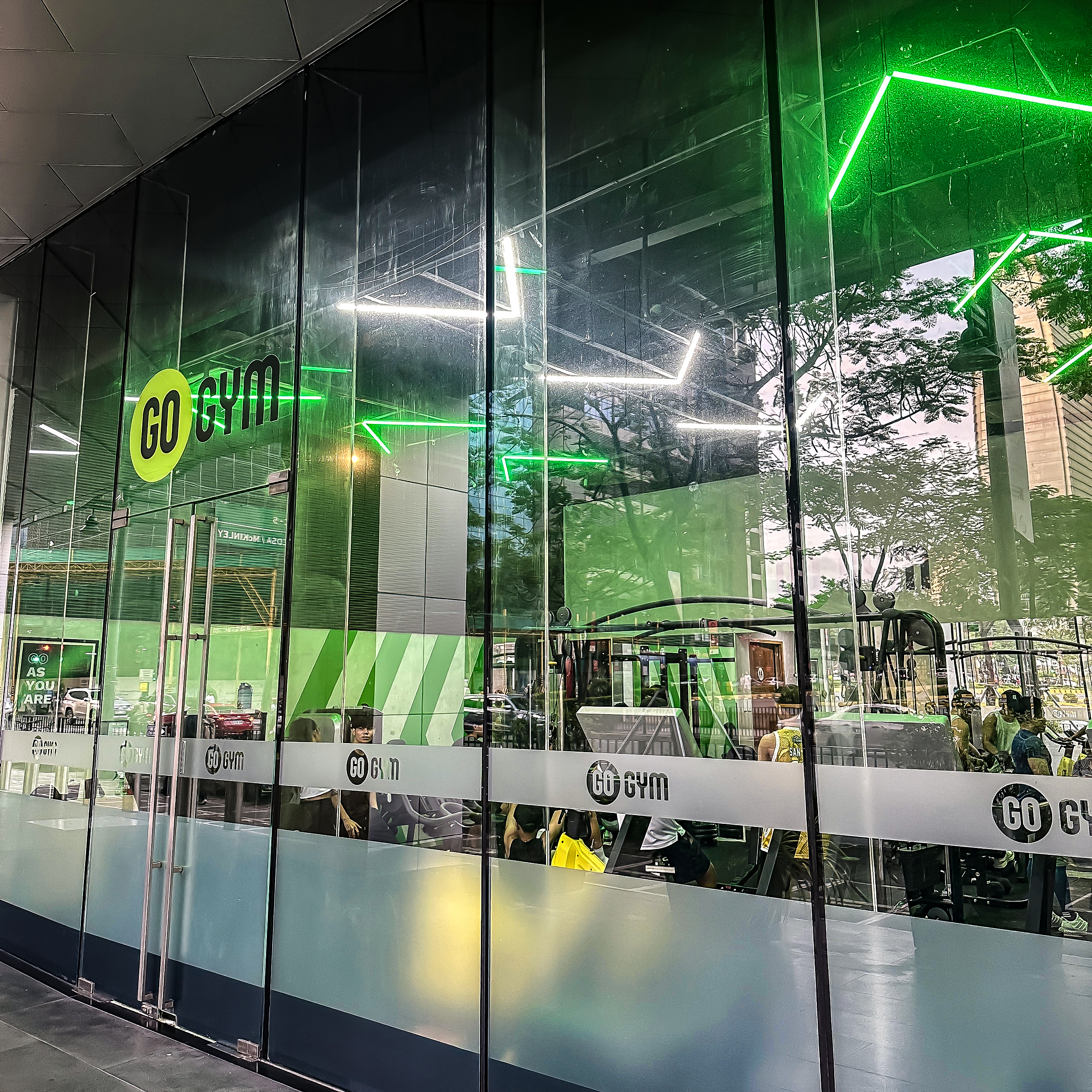 Front of GoGym NEO
